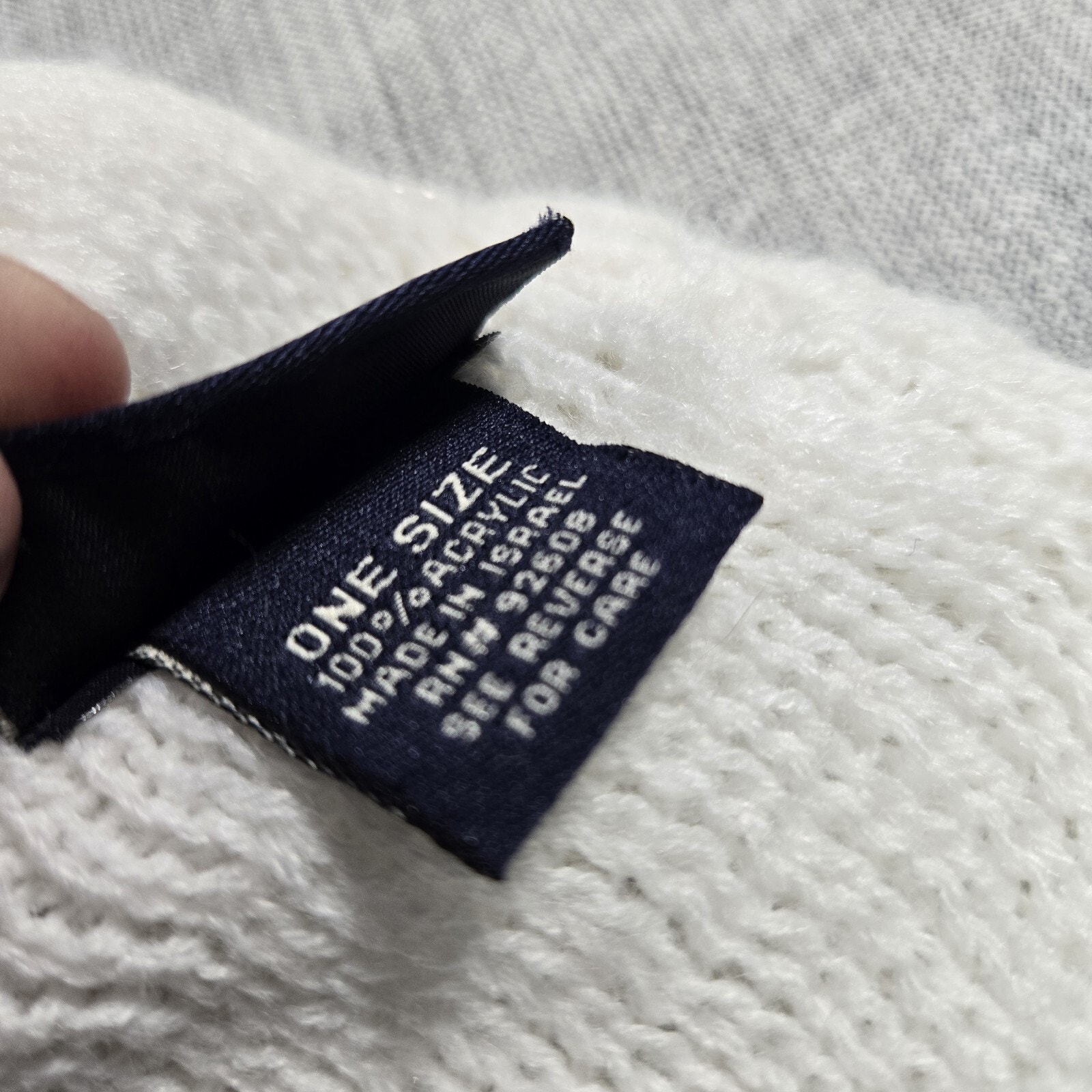 Knitwear By Anastasia White Knit Square Shawl Scarf Textured Euc Winter Layering — image 4 of 8